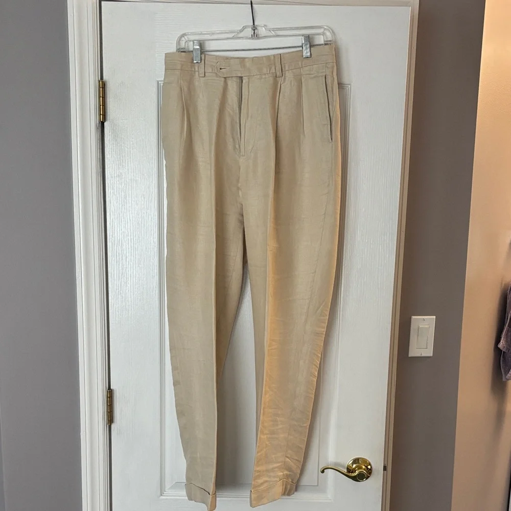 Banana Republic Men's Linen Khaki Chinos